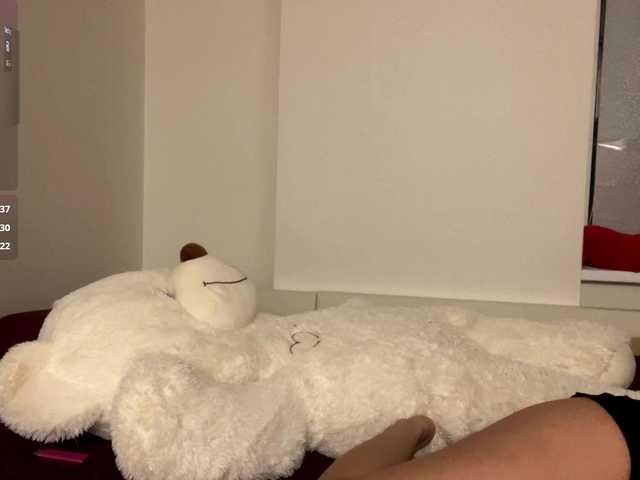 EvaKittys live cam preview