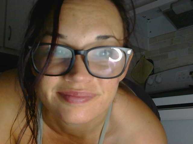 Maggiejanez live cam on BongaCams