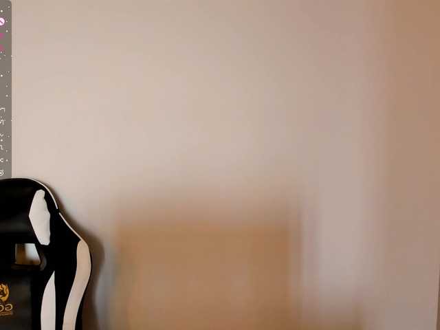 misscrystall live cam on BongaCams