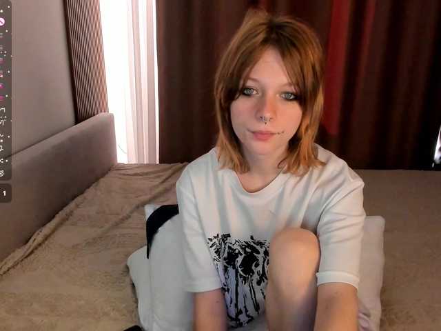 misscrystall live cam