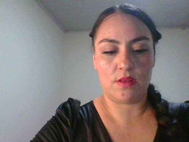 Yesi8 live cam on BongaCams