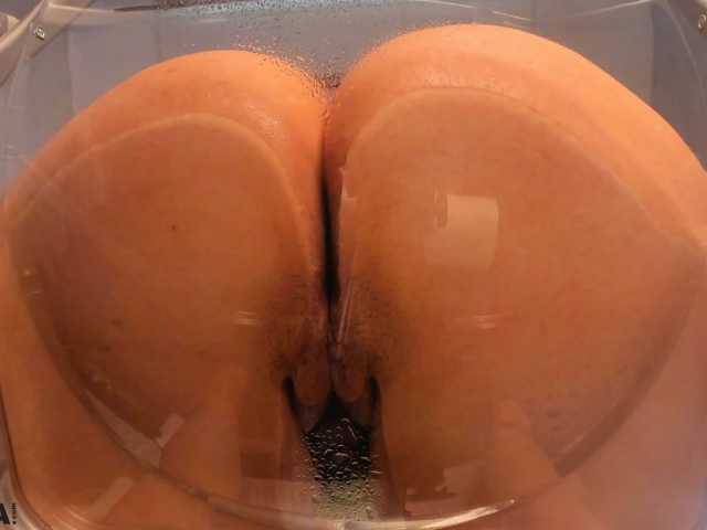 Velvet-Flame, live now on BongaCams