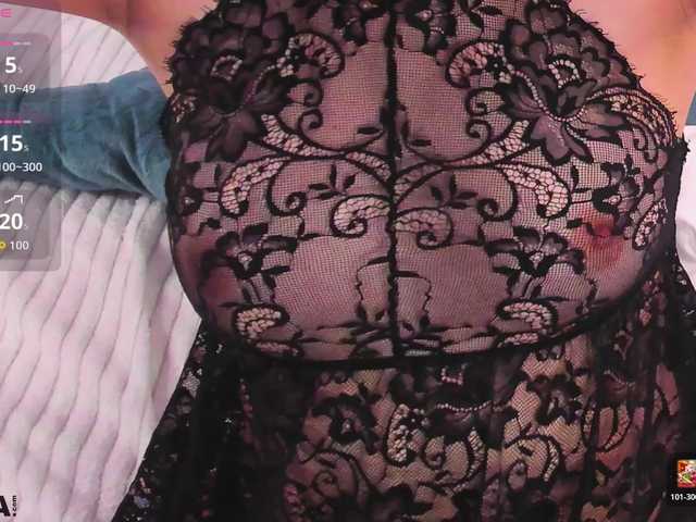 Velvet-Flame live cam on BongaCams
