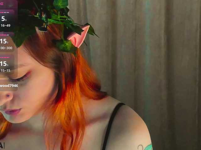 Velvet-Flame live cam preview