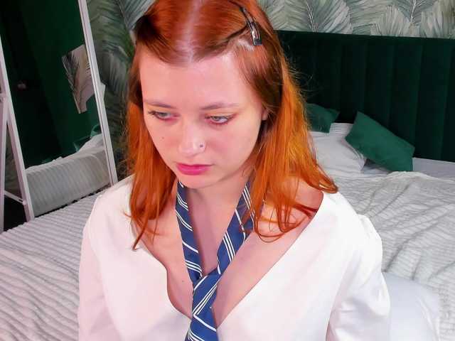 Velvet-Flame live cam on BongaCams