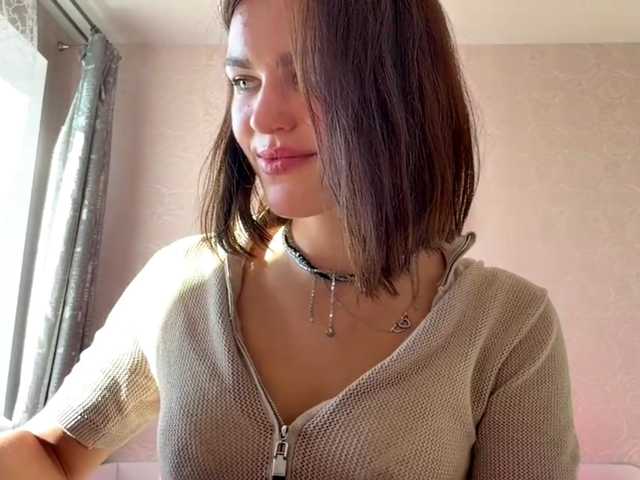IsisYarrell live cam on BongaCams