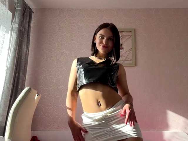 IsisYarrell, en vivo ahora en BongaCams