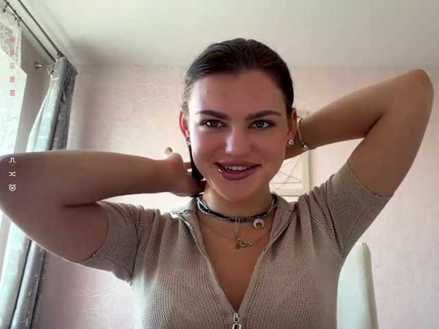 IsisYarrell, en vivo ahora en BongaCams