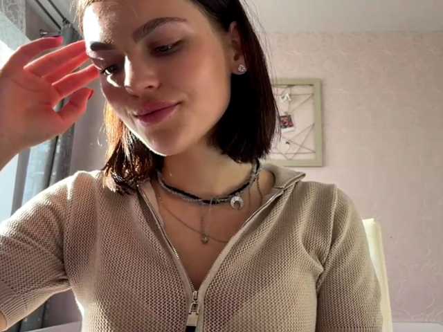 IsisYarrell live cam on BongaCams