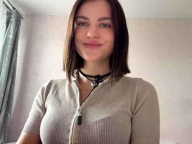 IsisYarrell live cam on BongaCams