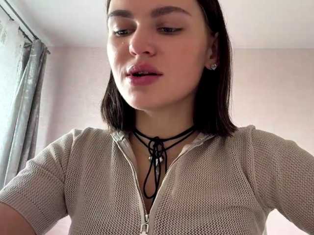 IsisYarrell live cam on BongaCams