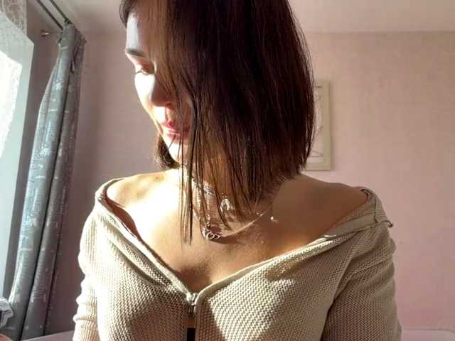 IsisYarrell live cam on BongaCams