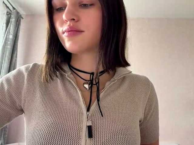 IsisYarrell live cam on BongaCams