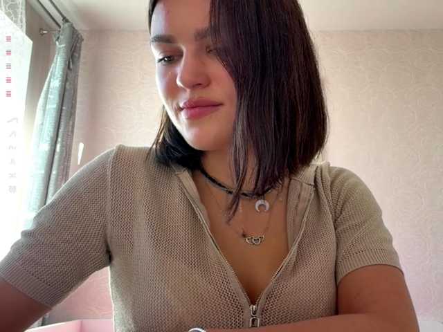 IsisYarrell live cam on BongaCams