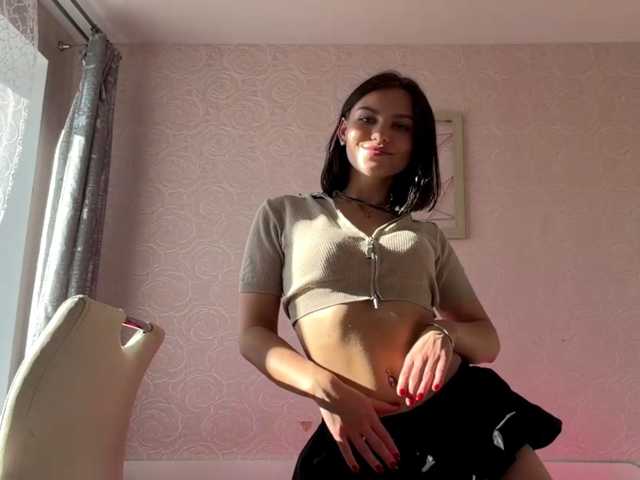 IsisYarrell, en vivo ahora en BongaCams