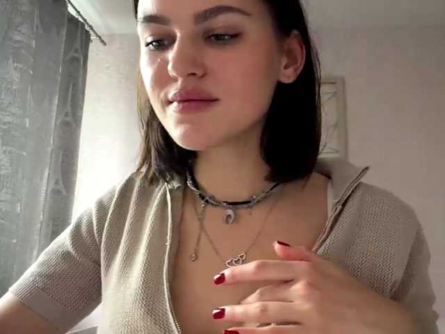 IsisYarrell live cam on BongaCams