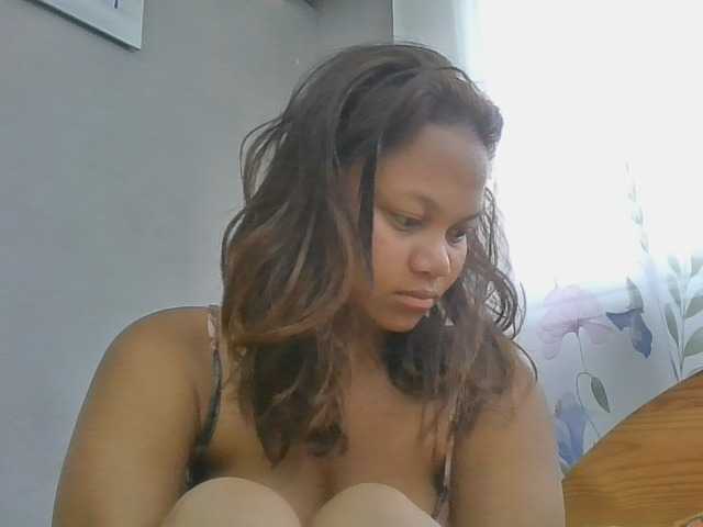 Jarevavaqx live cam on BongaCams