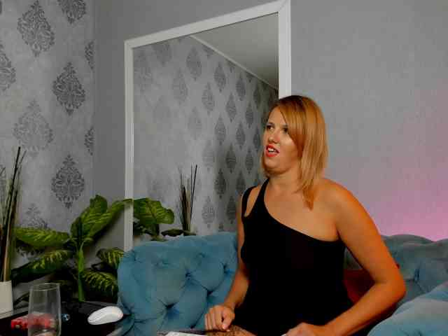 ElinaFawn ElinaFawn