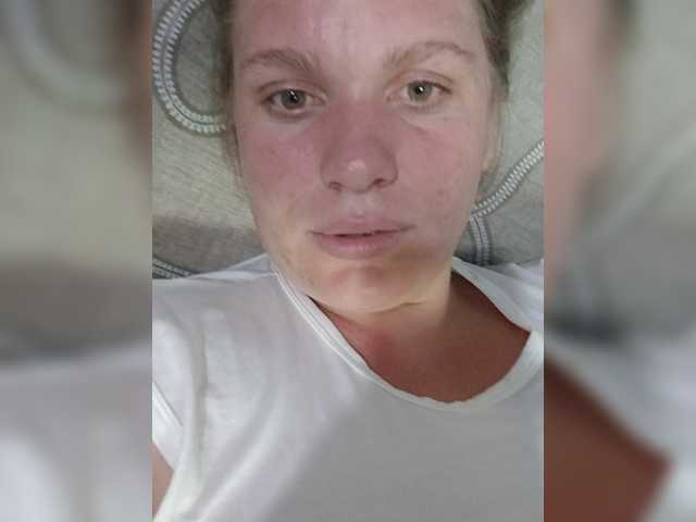 Tatka4 live cam on BongaCams