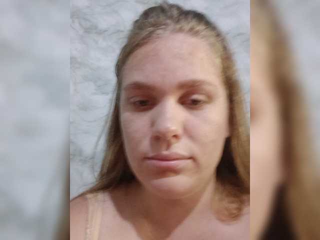 Tatka4 live cam on BongaCams
