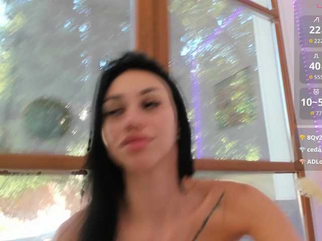 Ilariea-Girl