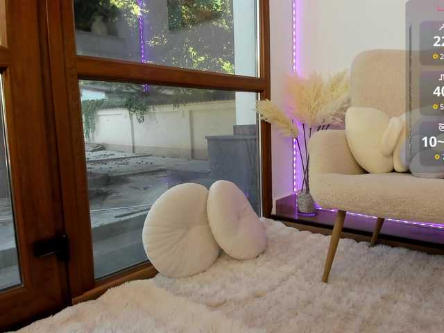 ilariea-girl live cam on BongaCams