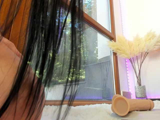 ilariea-girl live cam on BongaCams