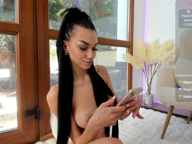 Live трансляция Ilariea-Girl - slutnetki.online