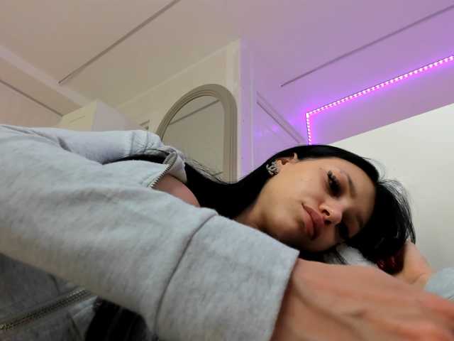 ilariea-girl live cam on BongaCams