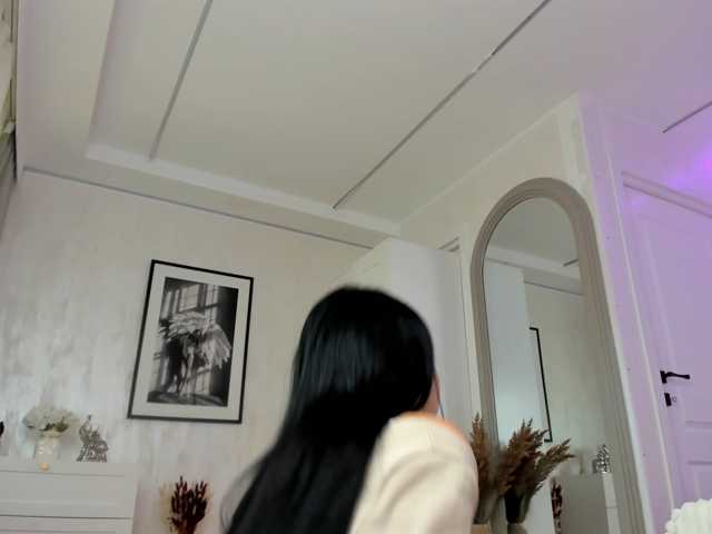 Ilariea-Girl