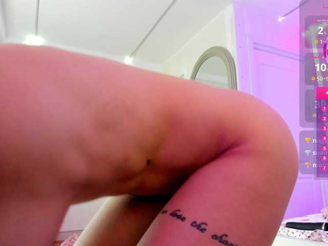 ilariea-girl live cam on BongaCams