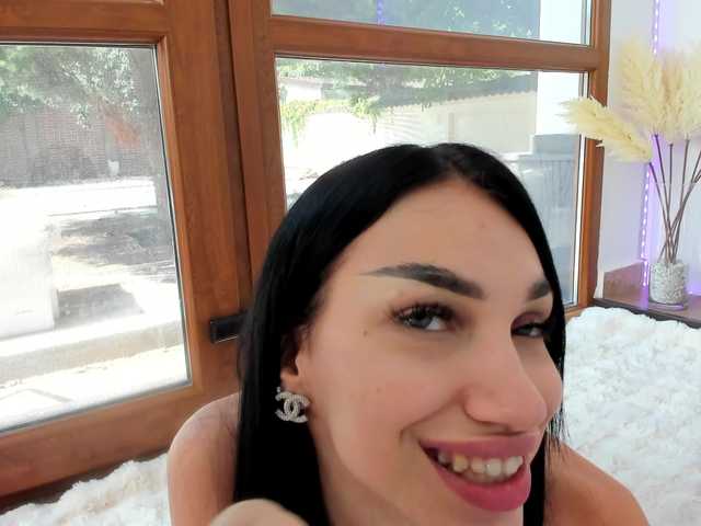 Ilariea-Girl