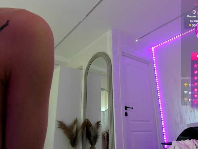 Ilariea-Girl