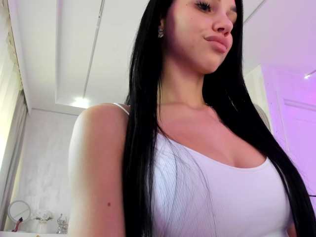 Ilariea-Girl