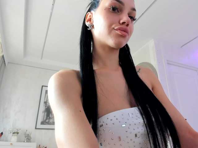 Ilariea-Girl
