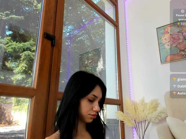 Ilariea-Girl
