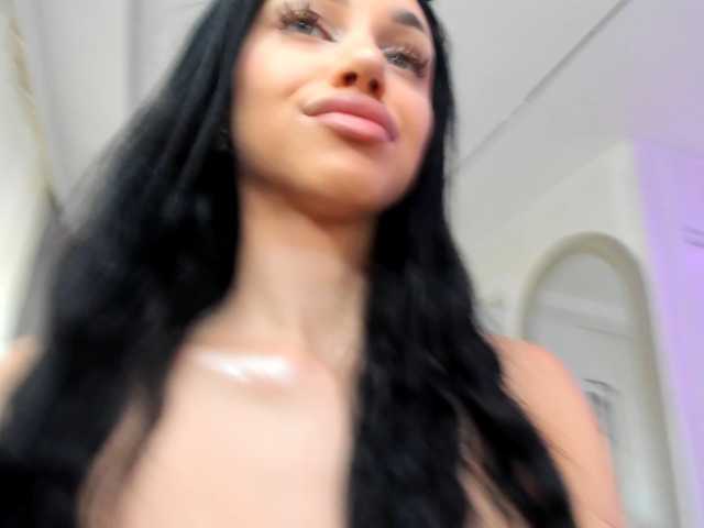 Ilariea-Girl