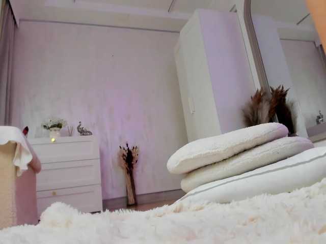 Ilariea-Girl live cam on BongaCams