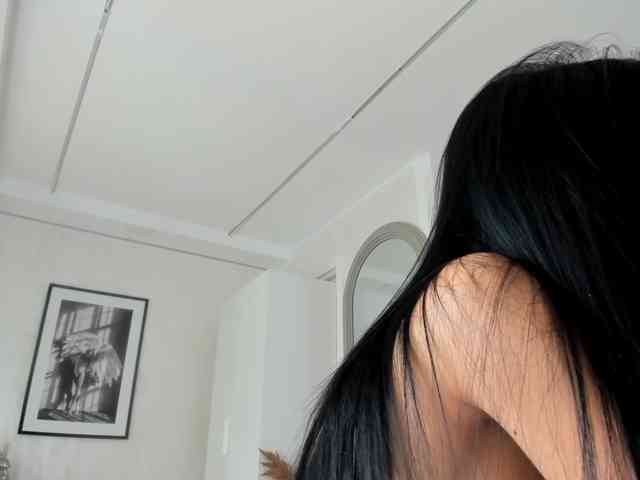 Ilariea-Girl