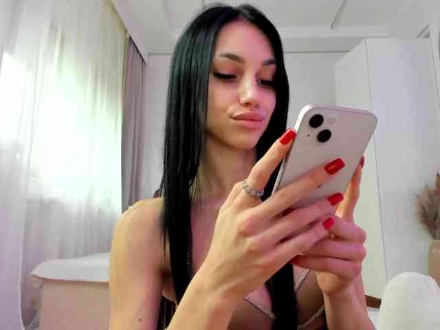 Ilariea-Girl