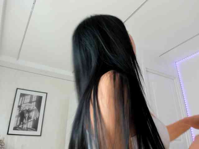 Ilariea-Girl