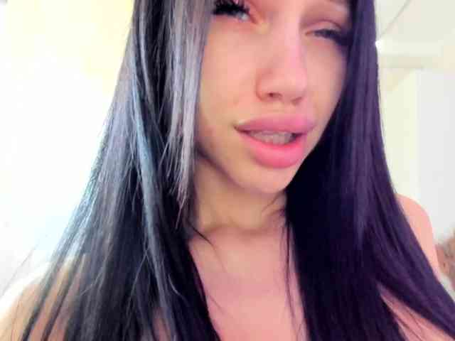 Ilariea-Girl