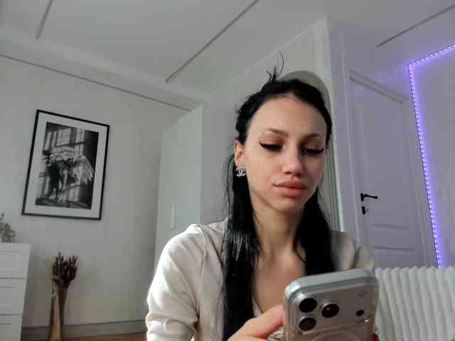 Ilariea-Girl