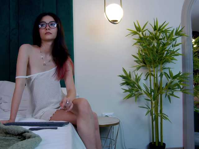 LunnaRa live cam on BongaCams