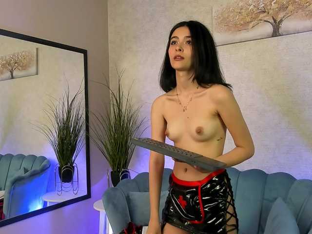 LunnaRa live cam on BongaCams