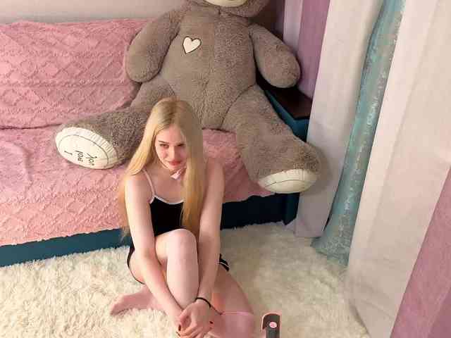 sweetiecherry18 webcam