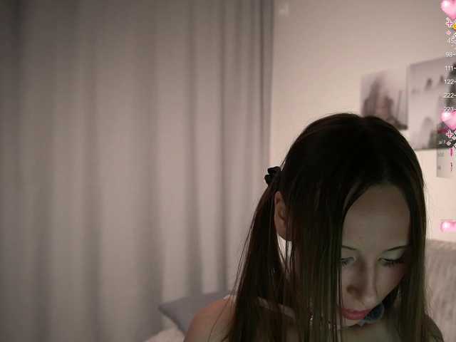 miacelestiall live cam on BongaCams