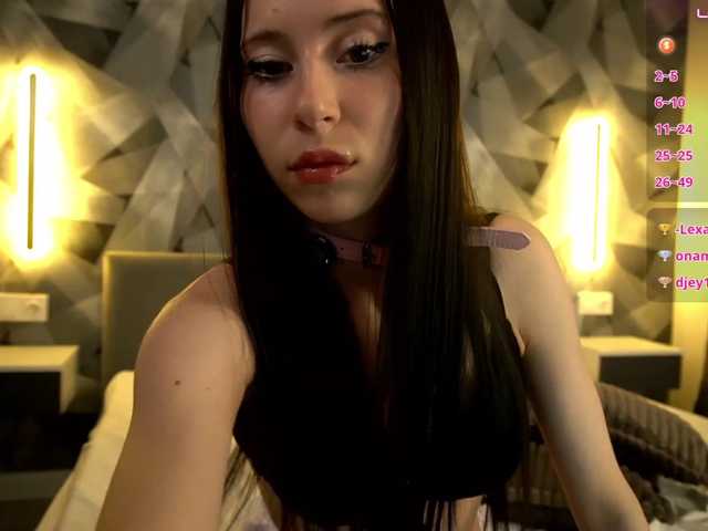miacelestiall live cam on BongaCams