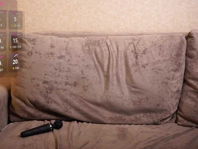 miacelestiall live cam on BongaCams