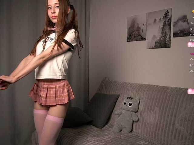 miacelestiall live cam on BongaCams